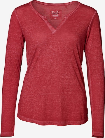 Daily’s Shirt in Red: front