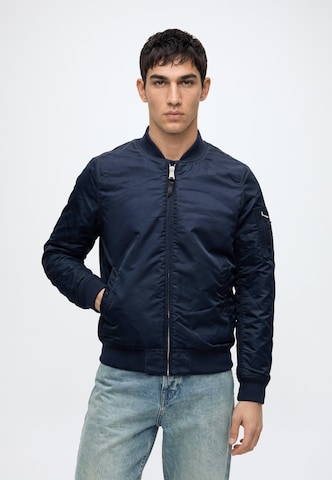 Vintage Industries Between-season jacket 'Westford MA1' in Blue