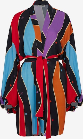 NOCTURNE Kimono en bleu clair / violet / rouge / noir, Vue avec produit