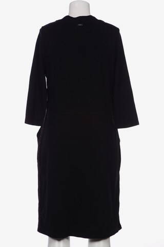 Emilia Lay Dress in XXXL in Black