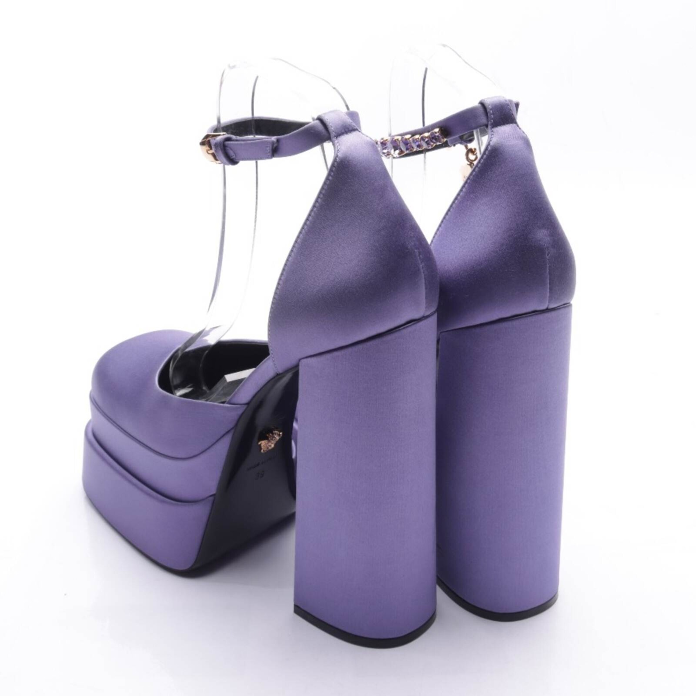 VERSACE Pumps 39 in Lila