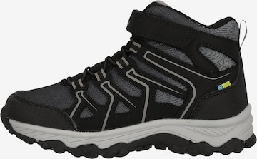 Whistler Boots 'Waylon' in Black: front