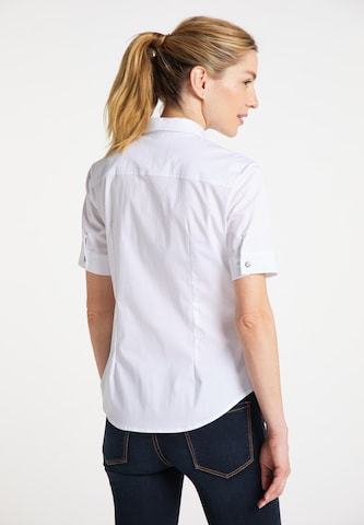 usha BLUE LABEL - Blusa en blanco