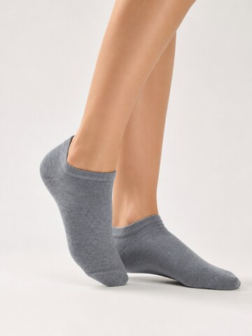 sockenkauf24 Füßlinge 'Sneaker Socken'‌‌‌‌‌ in Grau: Vorderseite