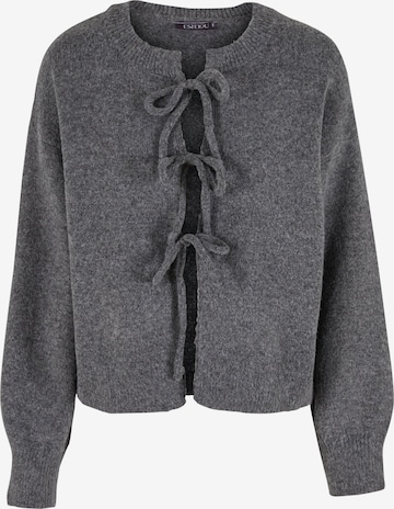 Urban Classics Gebreid vest in Grijs: voorkant