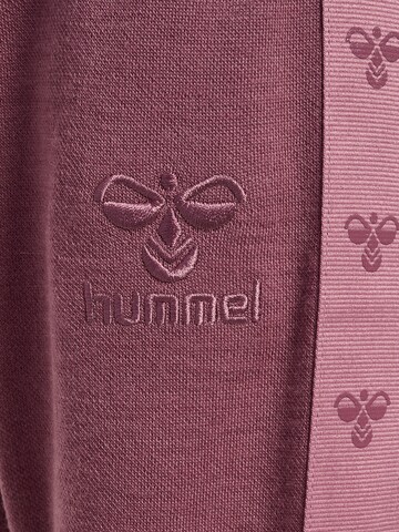 Hummel Regular Workout Pants in Purple