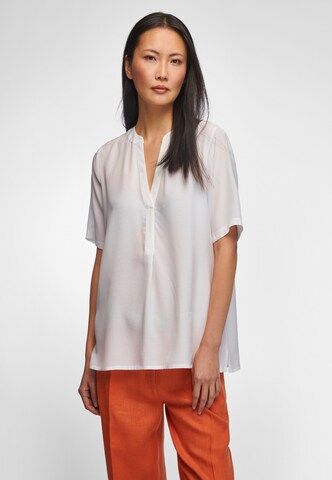 Peter Hahn Blouse in Wit: voorkant