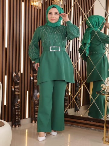 MODAMIHRAM Tunic in Green