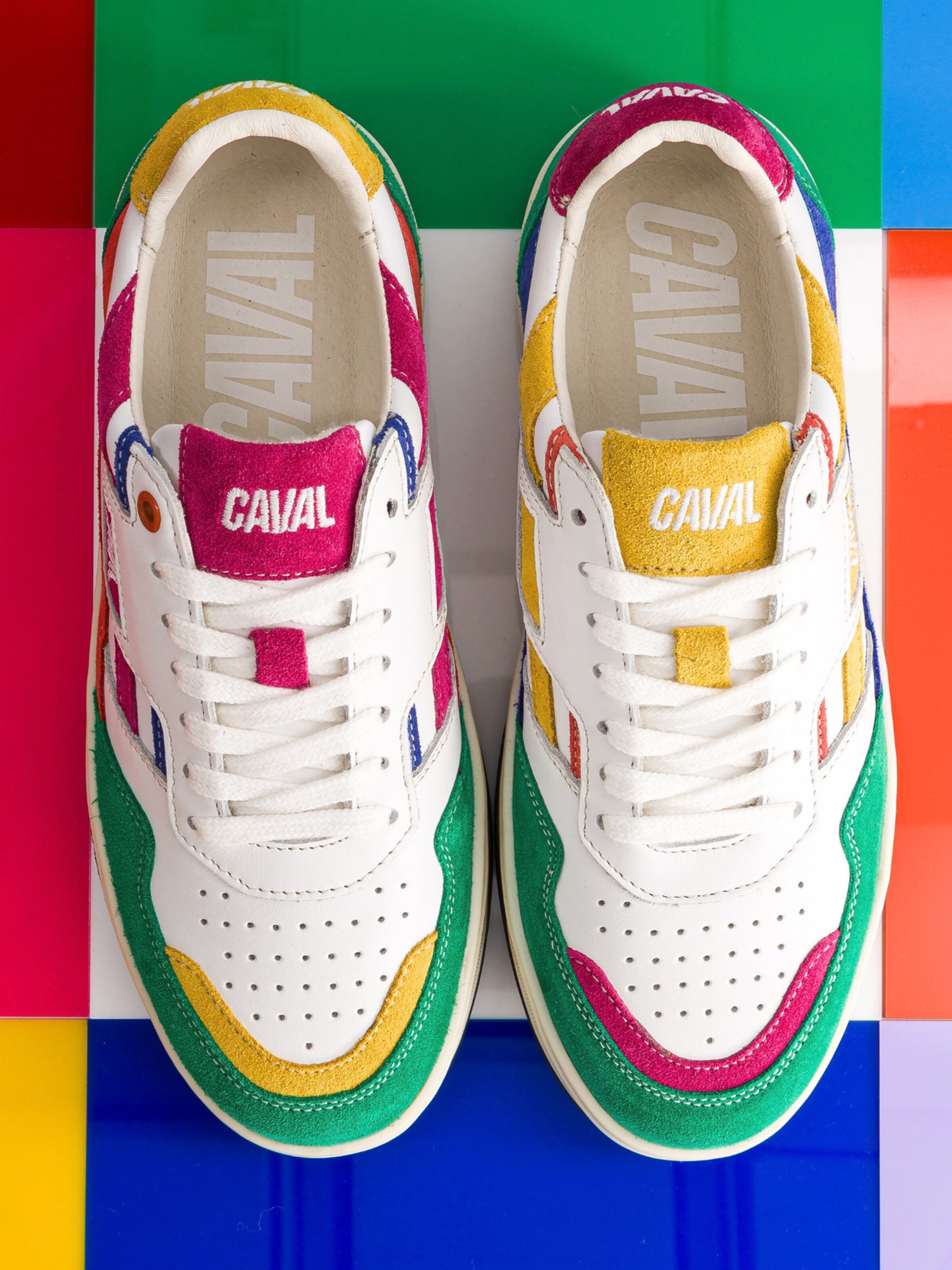 Scarpa stringata ' PLAYGROUND ' di Caval in bianco