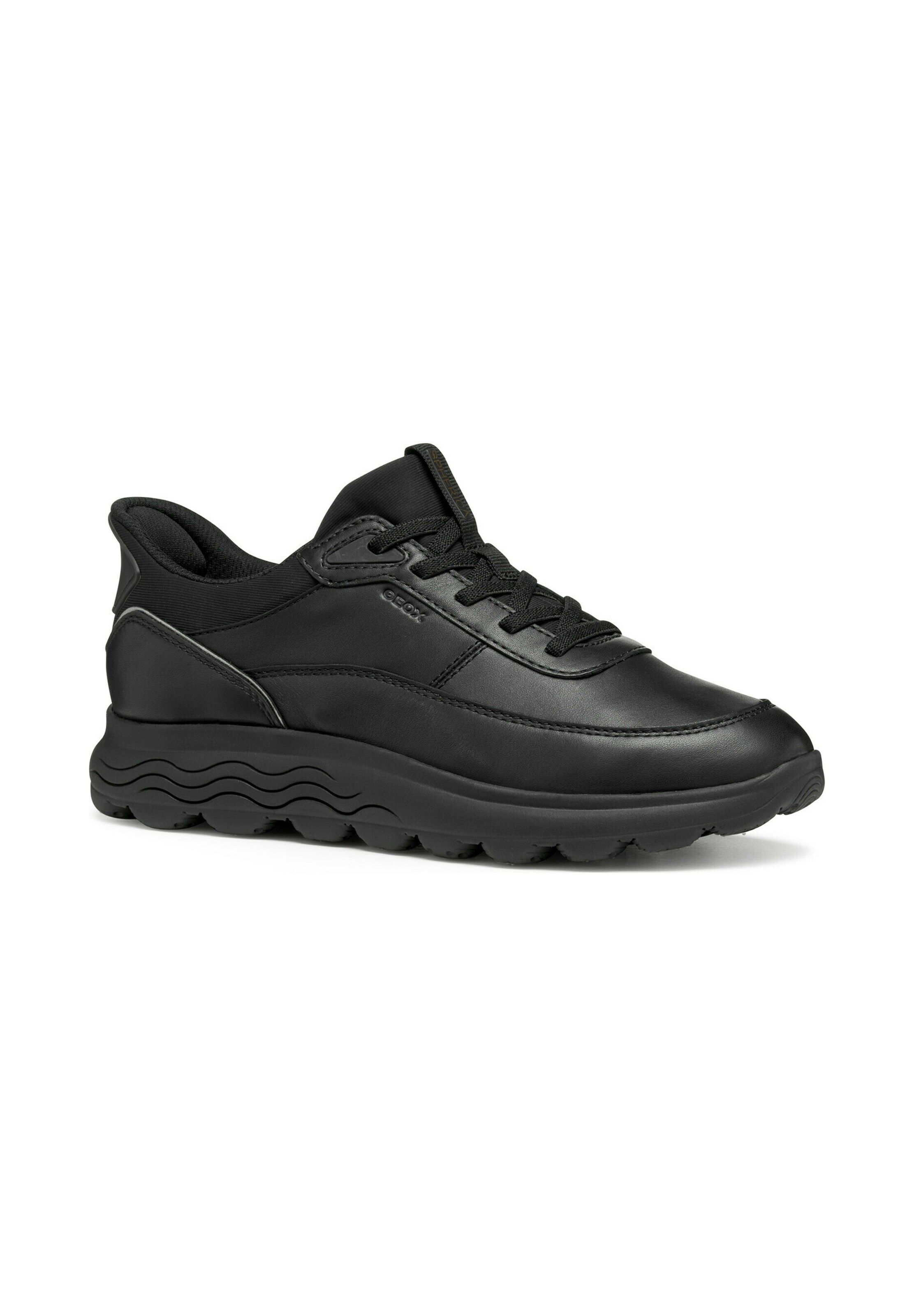 Sneaker low 'SPHERICA PLUS B' de la GEOX pe negru: față