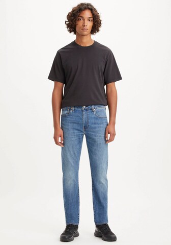 LEVI'S ® Tapered Jeans in Blue: front