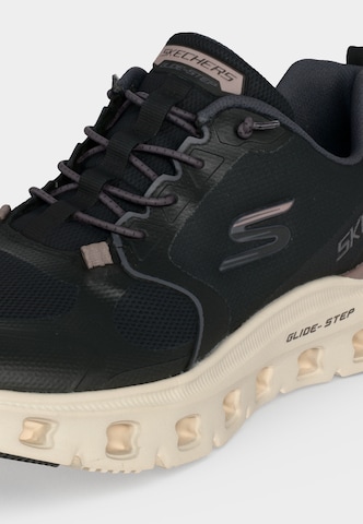 SKECHERS Nizke superge | črna barva