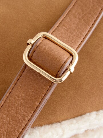 Next Чанта с презрамки в кафяво