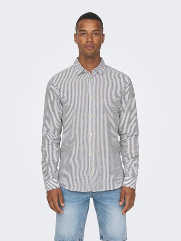 Coupe regular Chemise 'Caiden' Only & Sons en bleu : devant