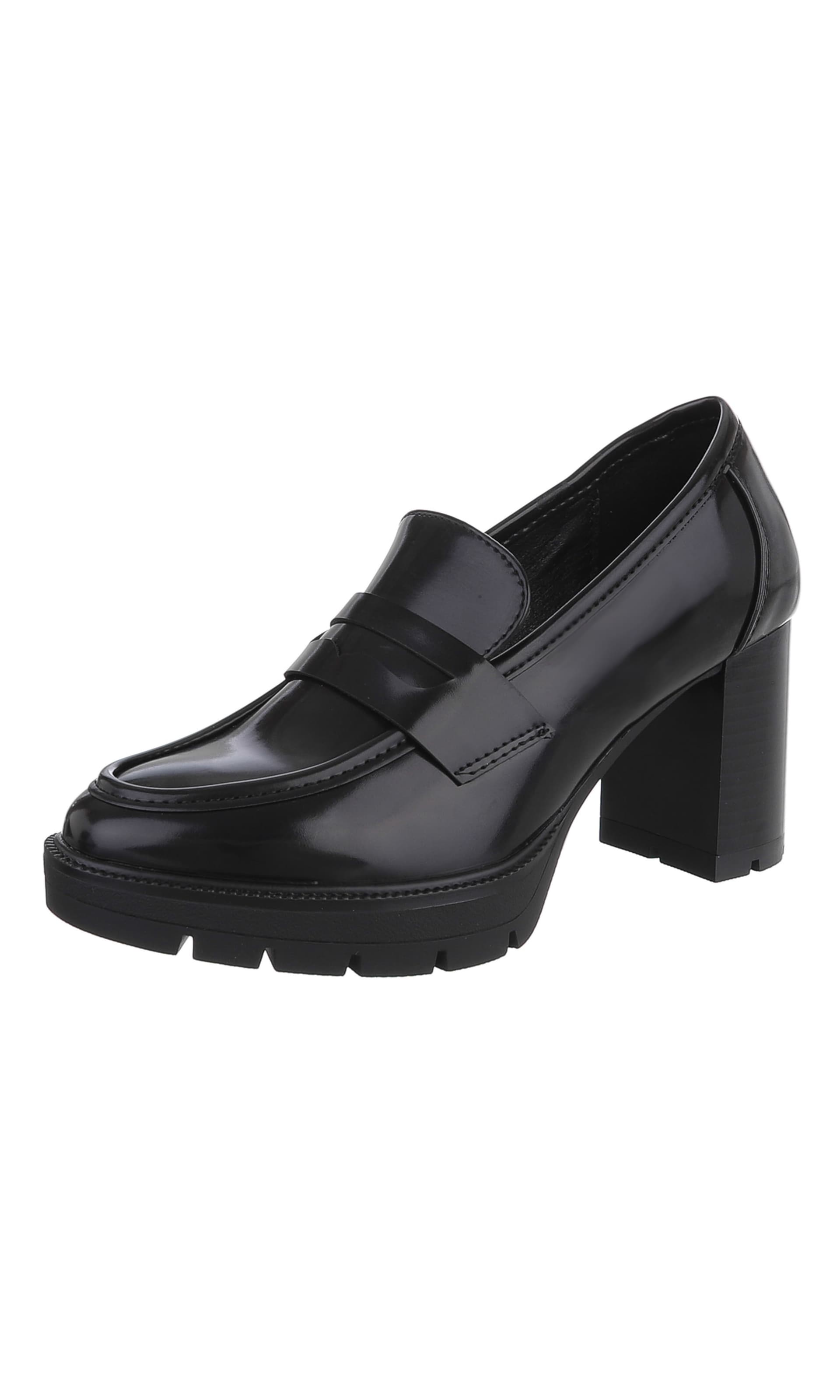 Ital-Design Pumps in Black: front