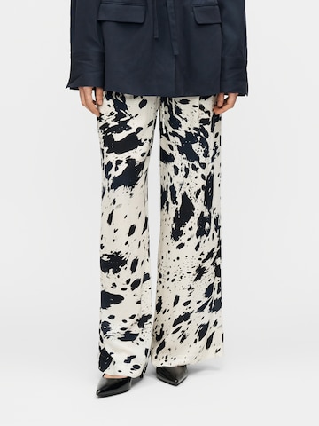 Regular Pantalon 'Paolo' Lala Berlin en blanc : devant