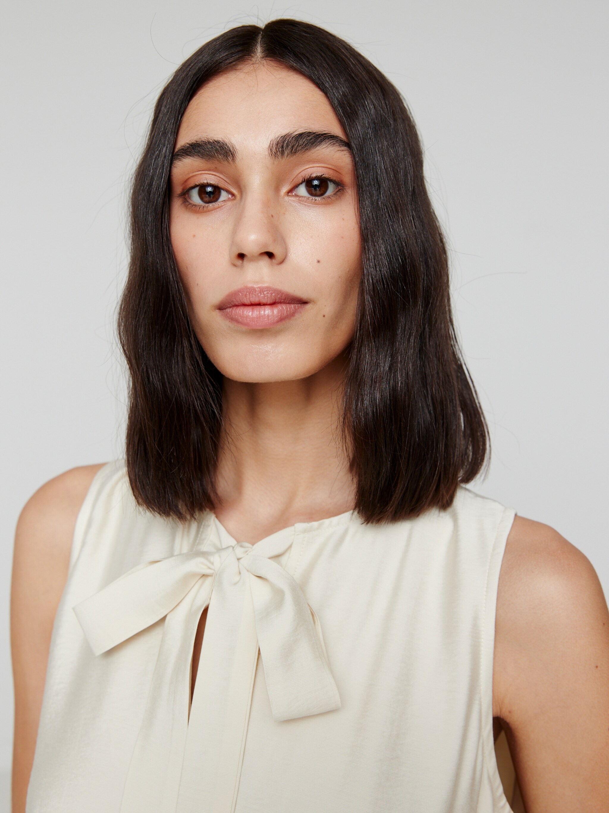 EDITED Producten Jurk 'Herta' Crème