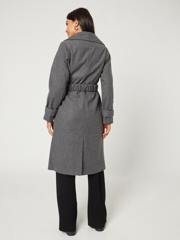 Guido Maria Kretschmer Women Between-Seasons Coat 'Milena' in Grey