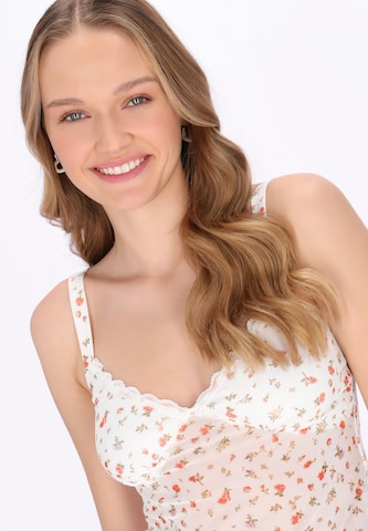 MYMO Top 'Young Fashion' in Wit