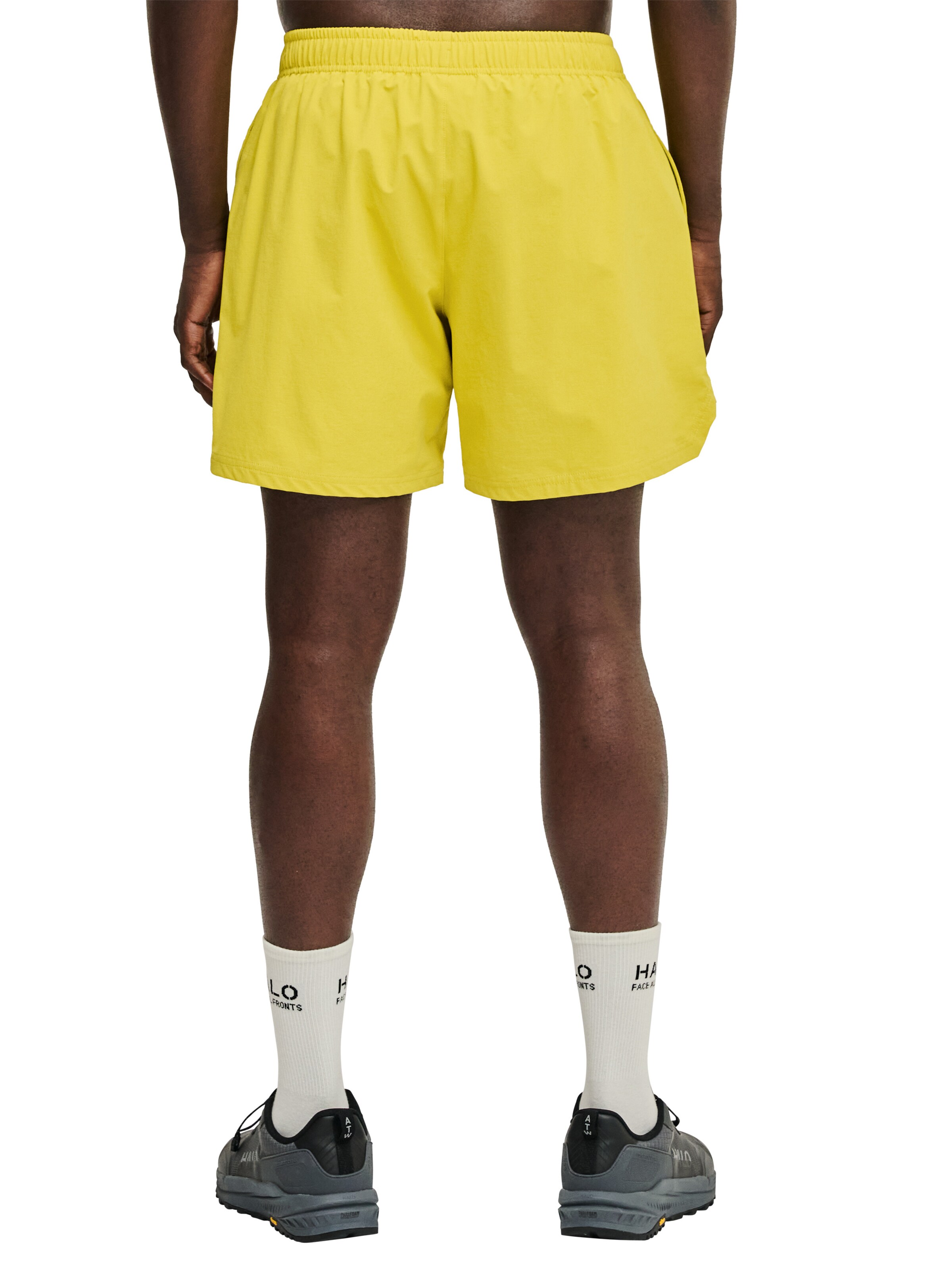 HALO Loose fit Pants in Yellow