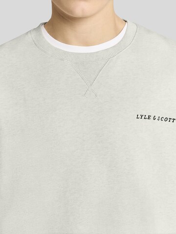 Lyle & Scott Sweatshirt in White