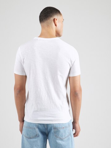 T-Shirt GUESS en blanc
