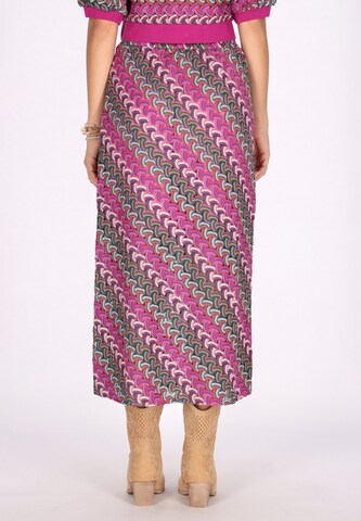 IZIA Skirt in Pink