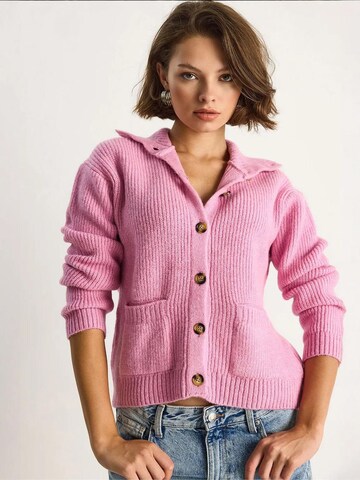 Bianco Lucci Knit Cardigan in Pink