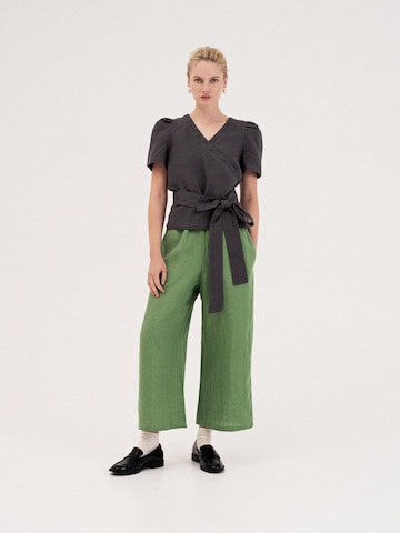 AmourLinen Blouse in Grey