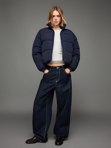 Bershka Зимно яке в синьо