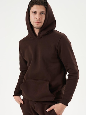 LOUIS LECLER Sweatshirt 'Hiro' in Bruin
