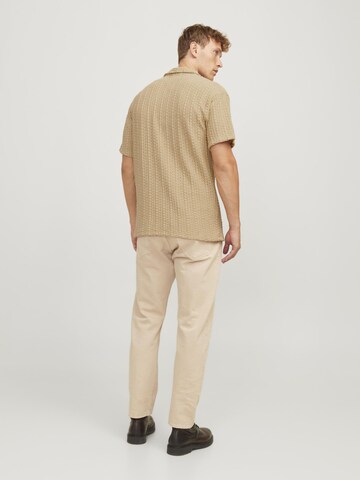 JACK & JONES Comfort fit Button Up Shirt in Beige