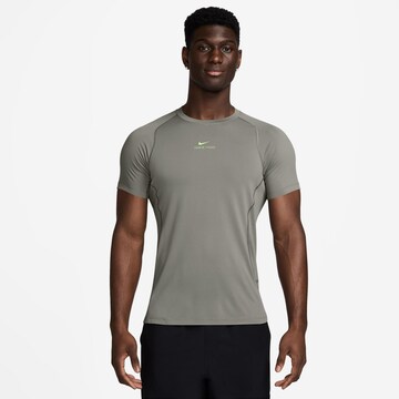 NIKE Funktionsshirt 'DF' in Grau: Vorderseite