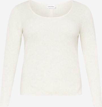 Pullover di Calvin Klein Curve in bianco: frontale