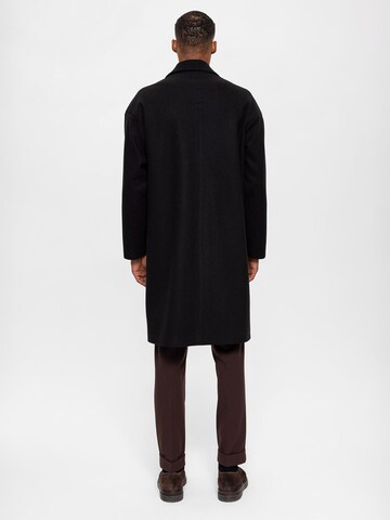 Antioch Between-seasons coat in Black