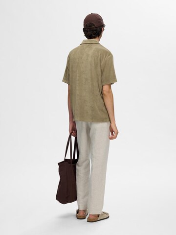SELECTED Shirt in Grün