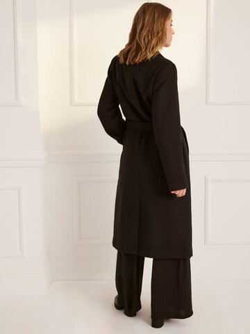 Guido Maria Kretschmer Women Between-seasons coat 'Kelsey' in Black