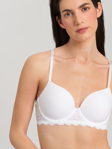 Hanro Balconette Bra 'Moments' in White
