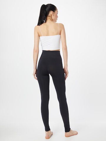 Calvin Klein Skinny Leggings in Schwarz