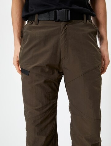 Koton Regular Broek in Groen