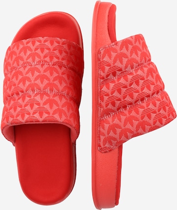 ADIDAS ORIGINALS - Sapato aberto 'Adilette Essential' em vermelho