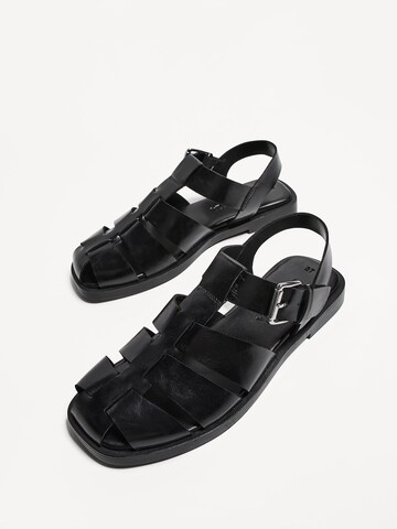 Bershka Sandal in Black