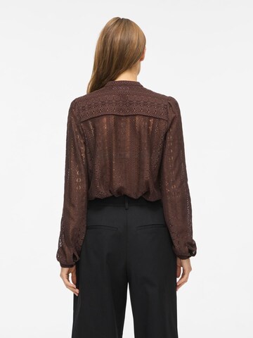 VILA - Blusa 'CHIKKA' en marrón