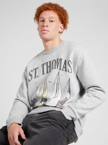 HOLLISTER Sweatshirt 'APRES SKI' in Mottled Grey