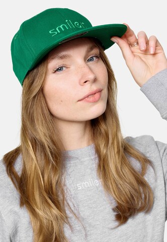 smiler. Cap in Green: front