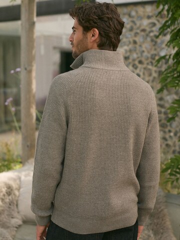 Next Pullover i beige