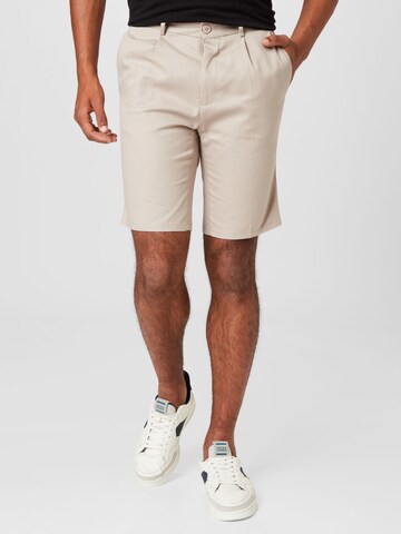 BURTON MENSWEAR LONDON Regular Veckad byxa i beige: framsida