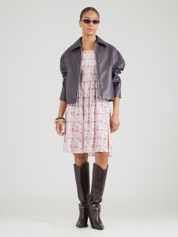 Hailys Kesämekko värissä valkoinen