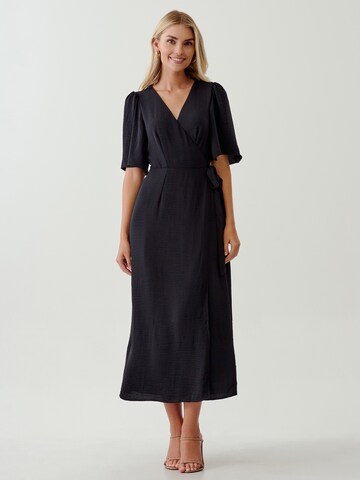 Tussah Kleid 'PENN' in Schwarz