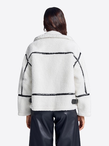 Imily Bela Prehodna jakna | bela barva: zadnja stran